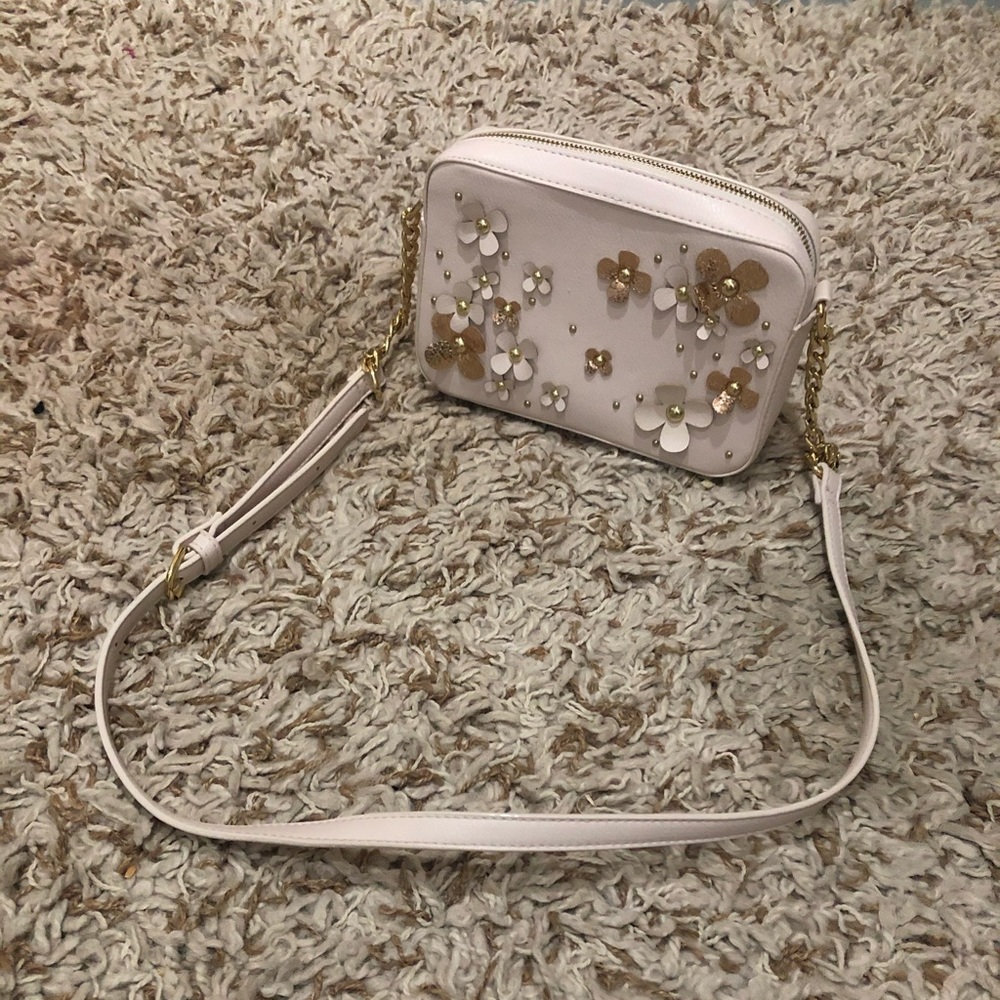 pink purse